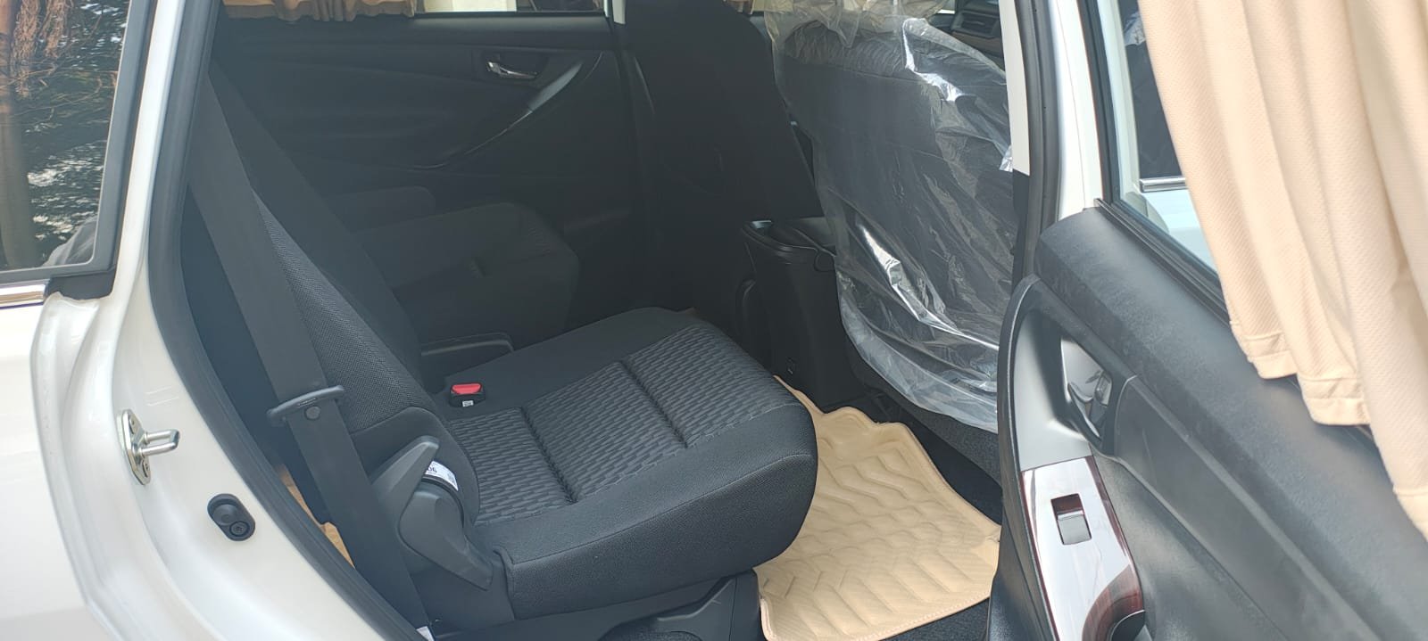 Innova Seats